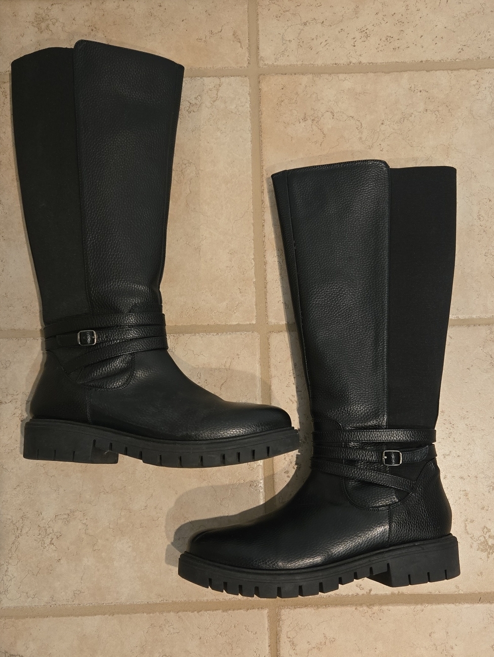 EUC--Knee High Black Riding Boots